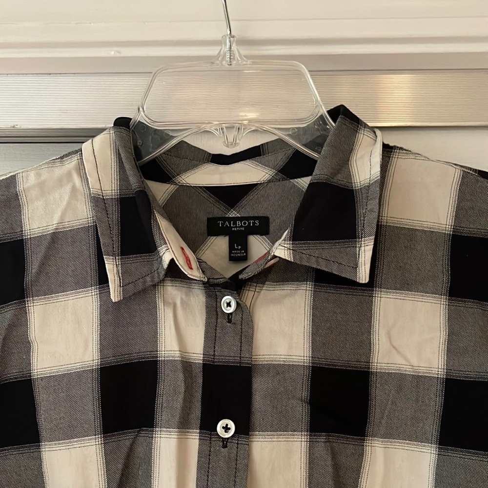 Talbots Blouse Size LP - Picture 2 of 9